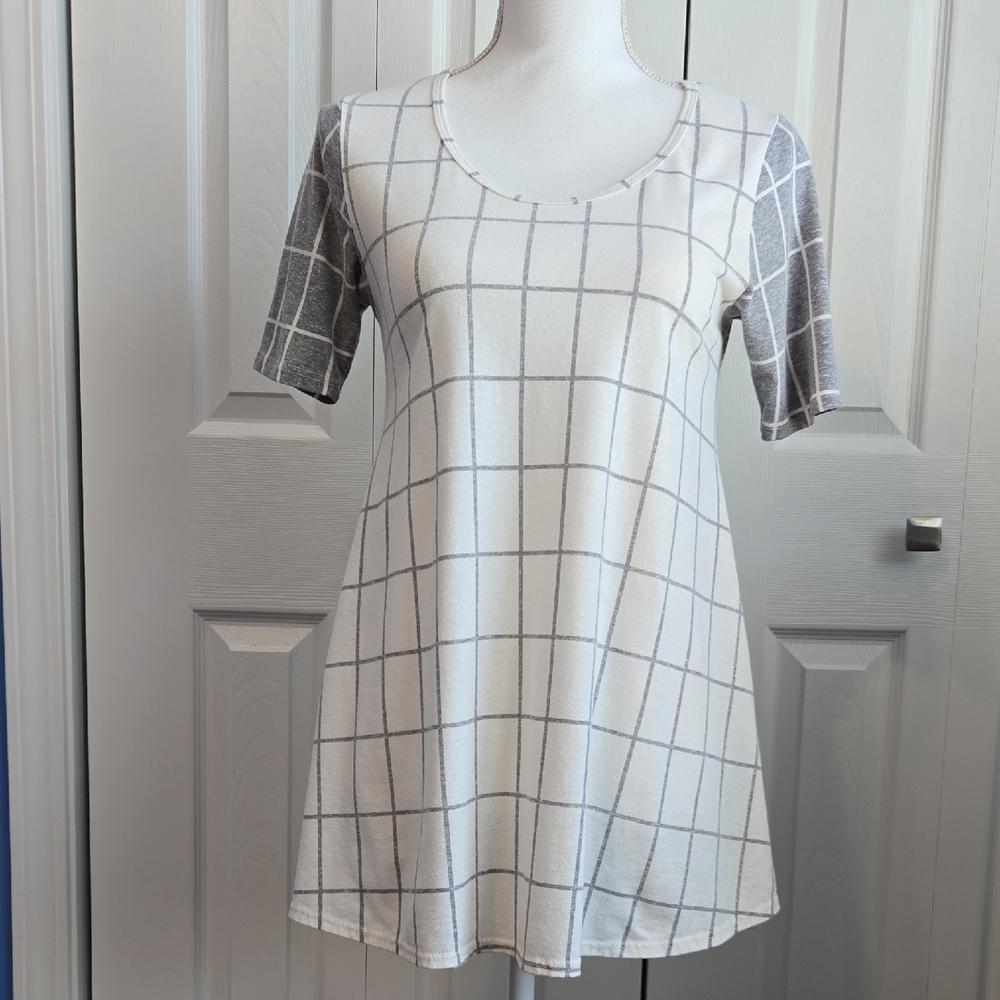 LuLaRoe | Perfect T